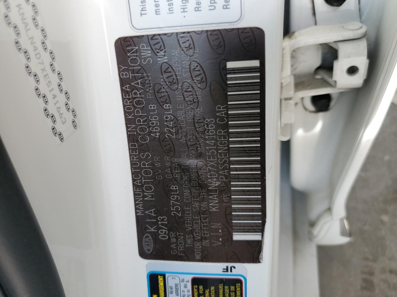 Kia Cadenza Premium Image 11