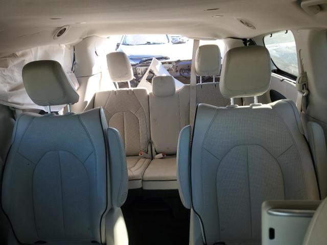 Chrysler Pacifica Hybrid Limited Image 3