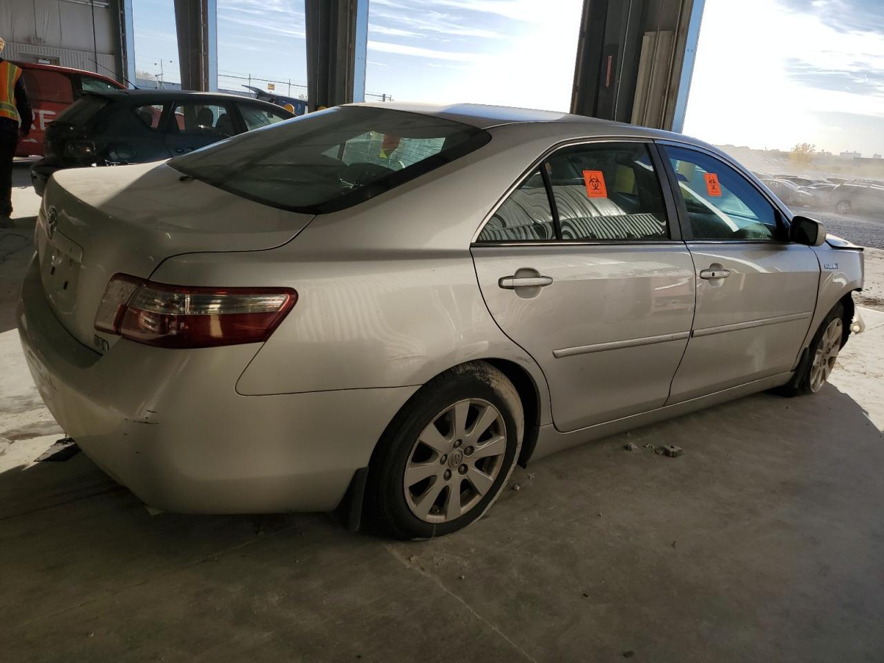 Toyota Camry Hybrid Image 12