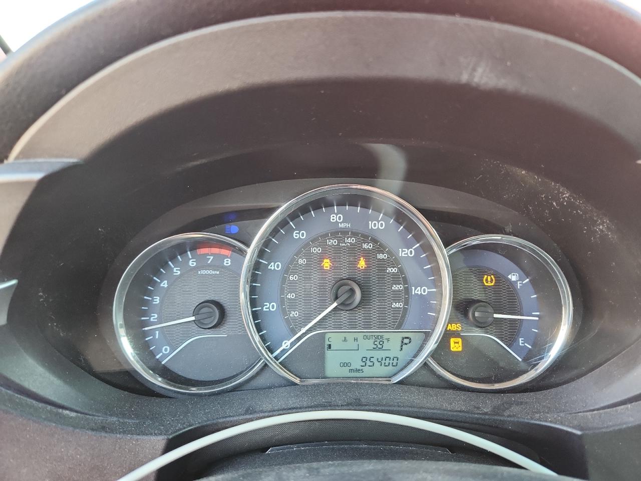 Toyota Corolla L Image 5