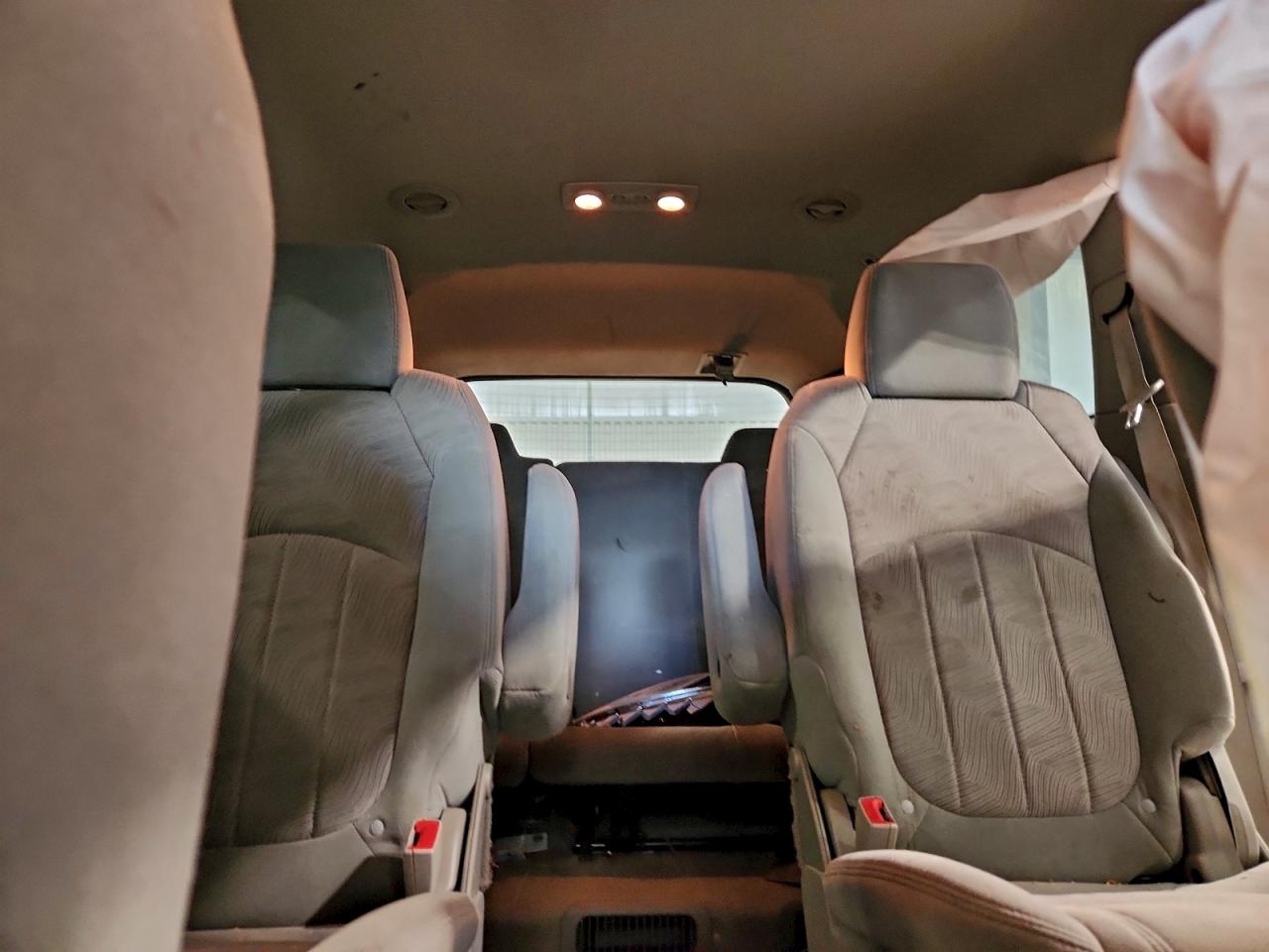 Buick Enclave Image 8