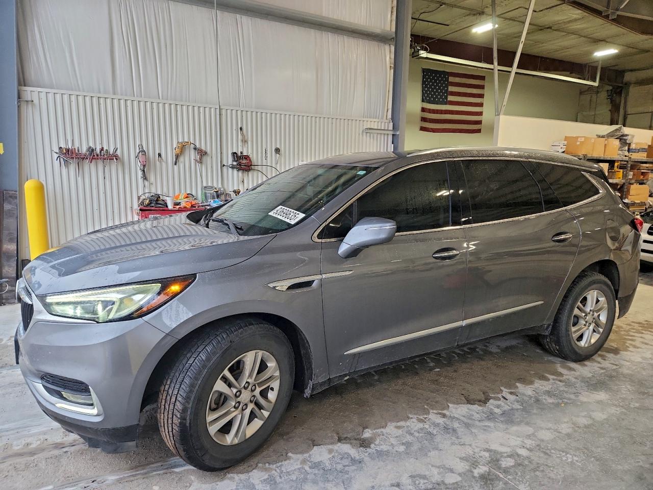 Buick Enclave Essence Image 1