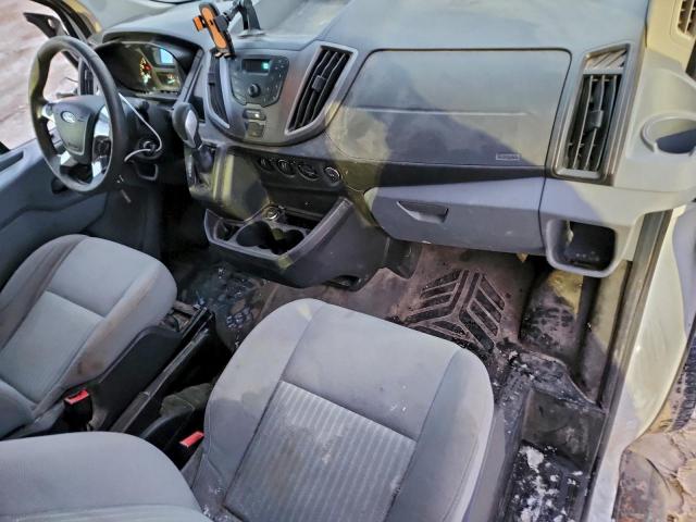 Ford Transit T-250 Image 2