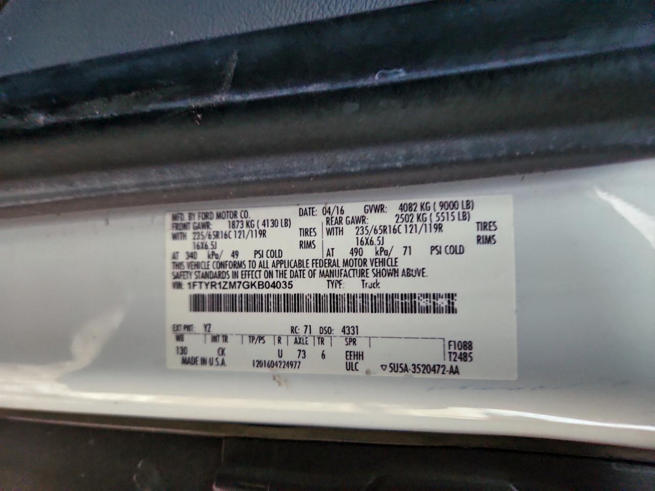 Ford Transit T-250 Image 13