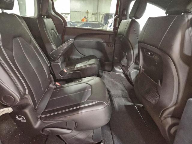 Chrysler Pacifica Select Image 2