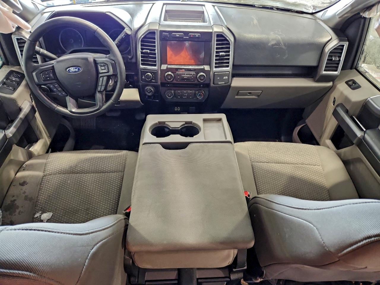 Ford F-150 Supercrew Image 5