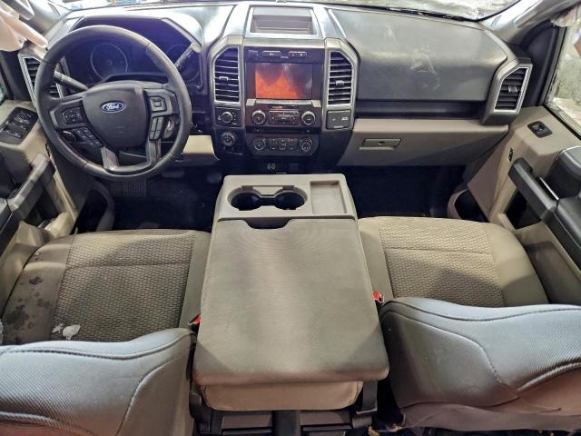 Ford F-150 Supercrew Image 5