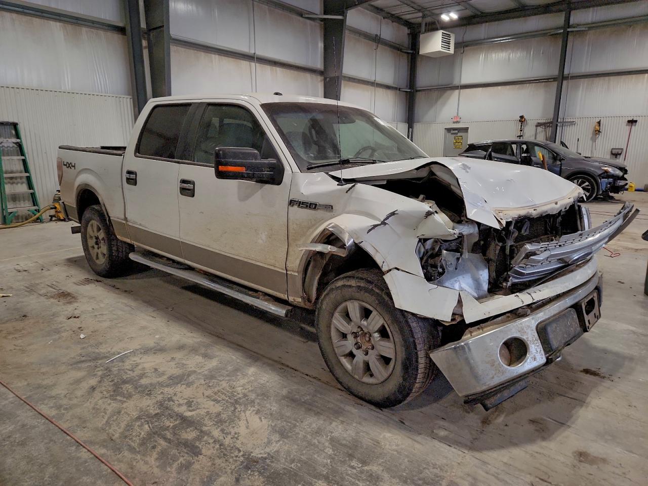 Ford F-150 Supercrew Image 5