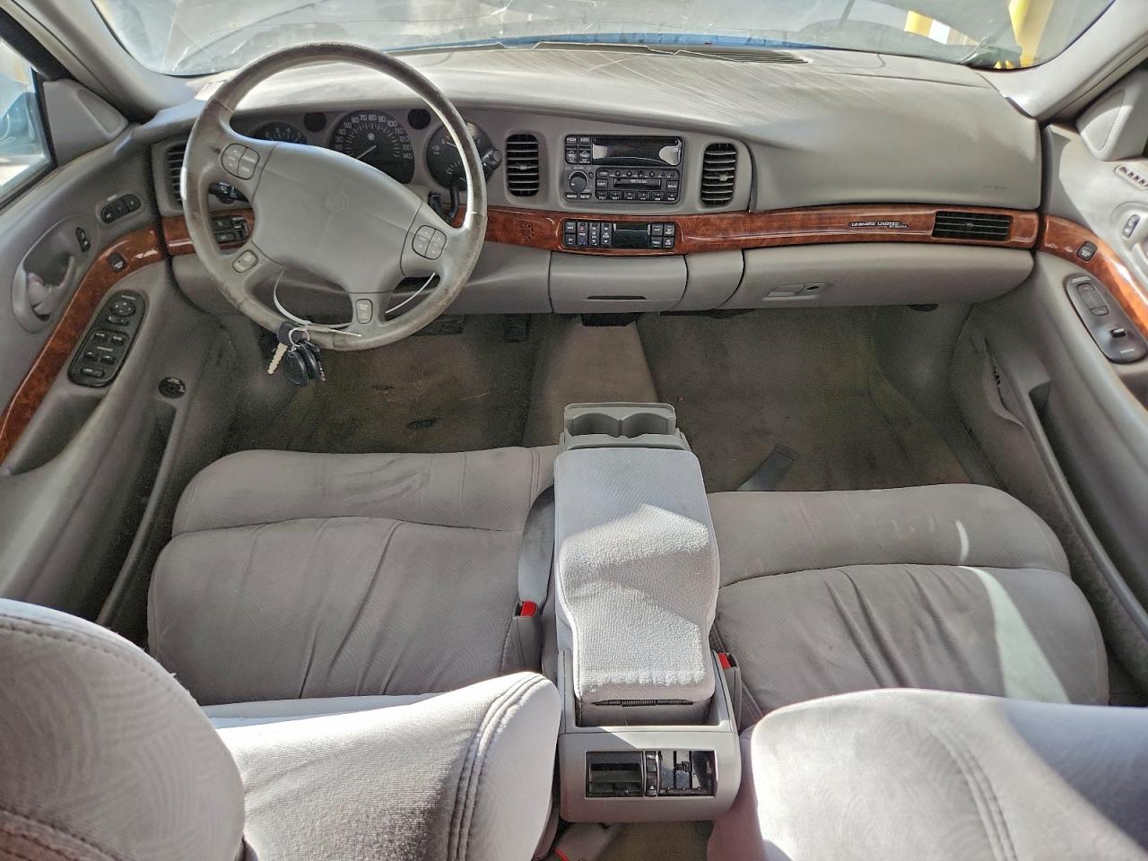 Buick LeSabre Limited Image 11