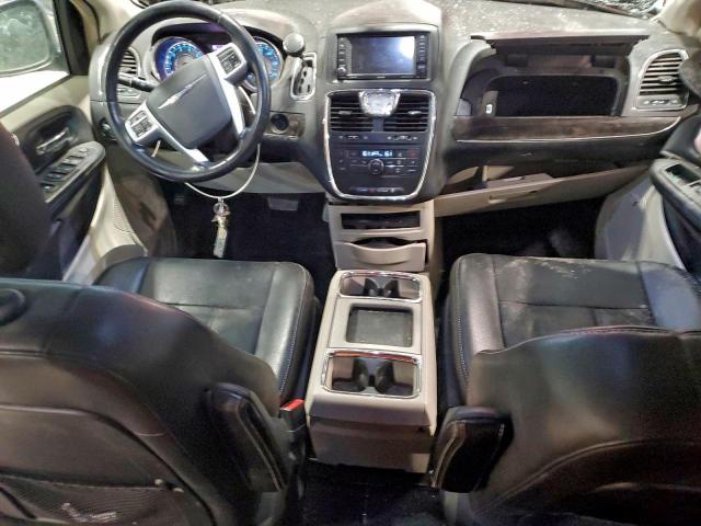 Chrysler Minivan Touring L Image 12