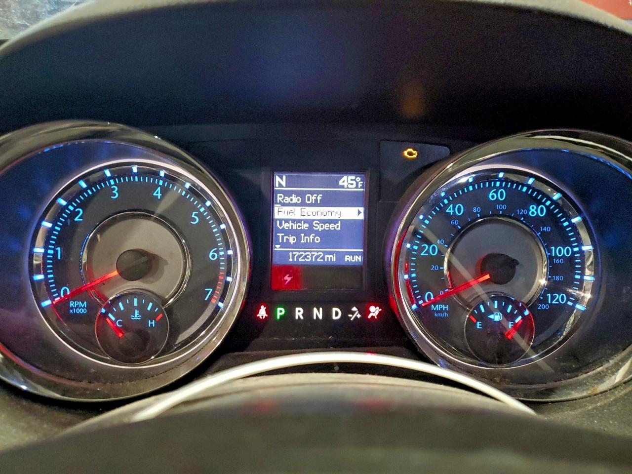 Chrysler Minivan Touring L Image 13