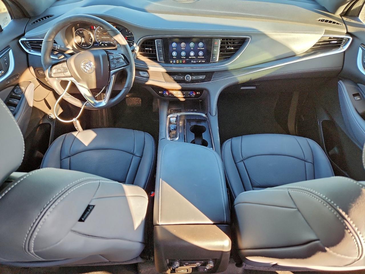 Buick Enclave Premium Image 3