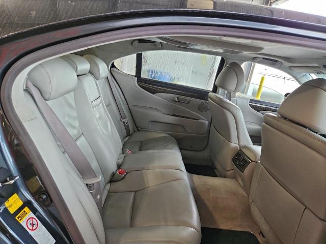 Lexus LS 600hl Image 8