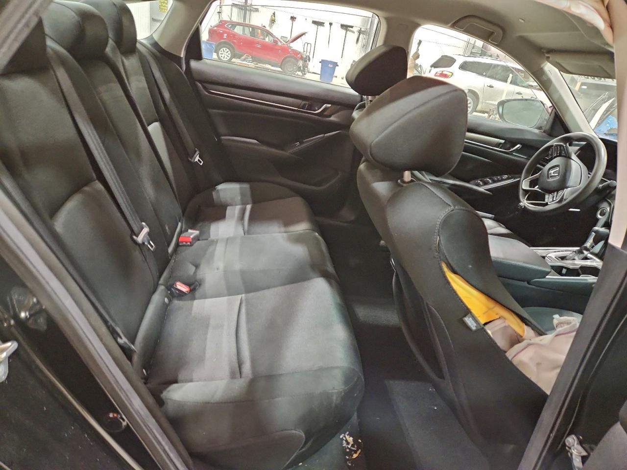 Honda Accord Lx Image 6