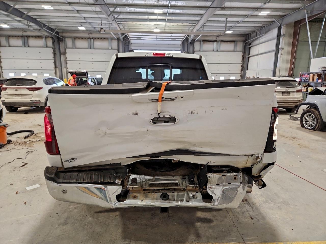 Ford F-150 Xlt Image 3