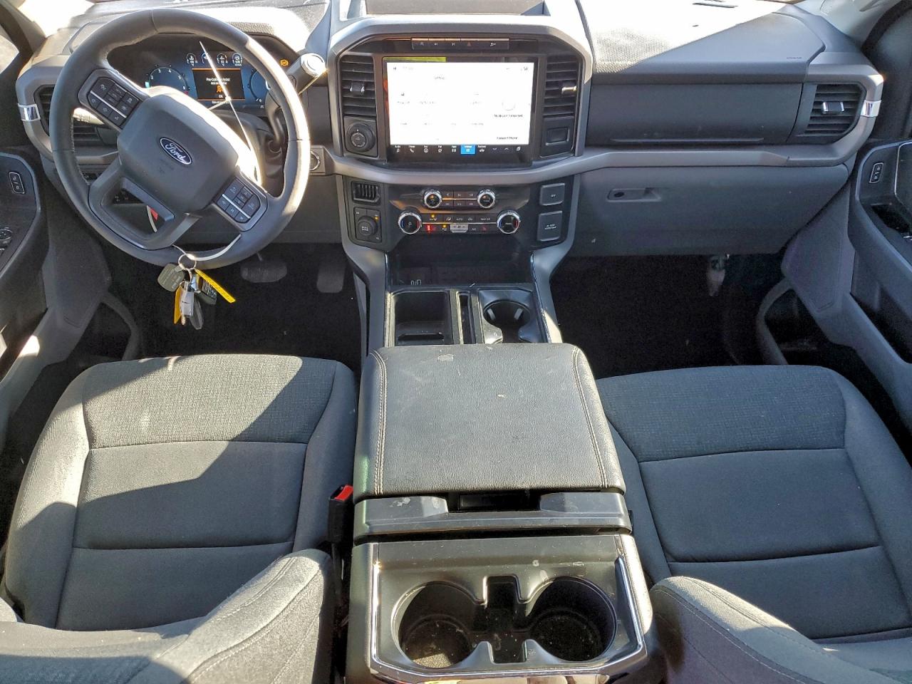 Ford F-150 Xlt Image 4