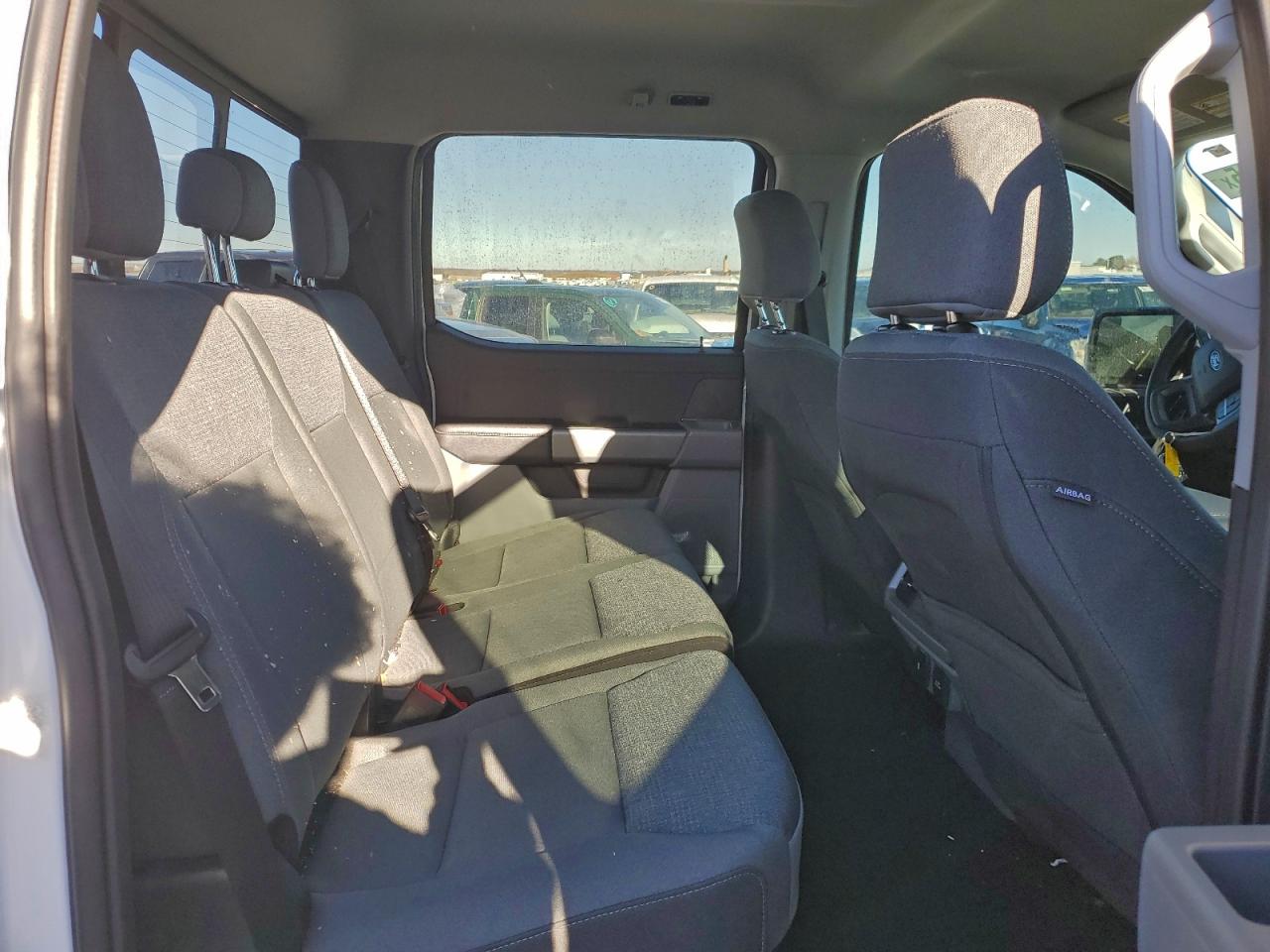 Ford F-150 Xlt Image 5