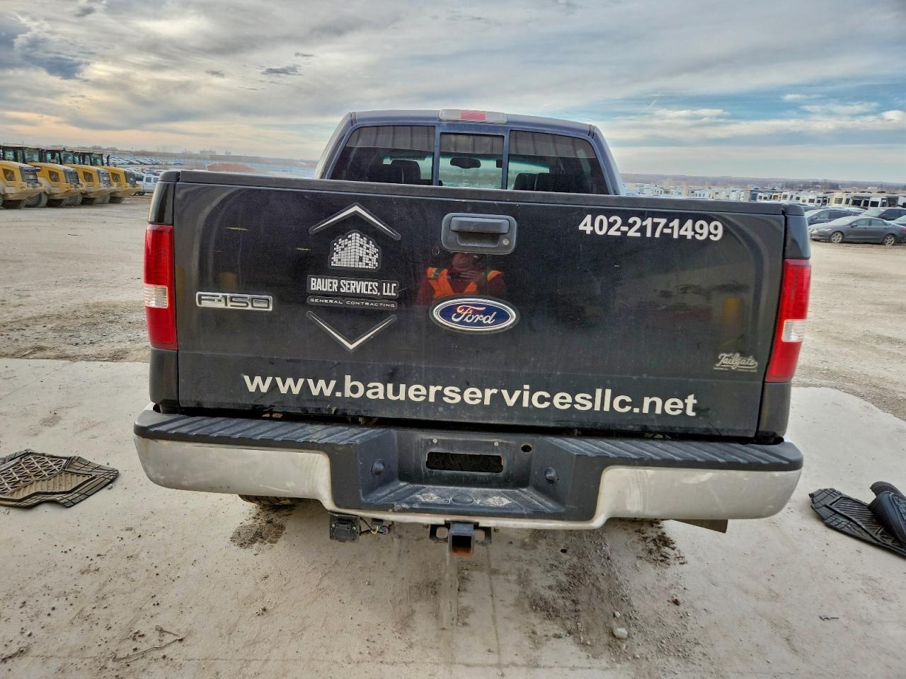 Ford F-150 Supercrew Image 11