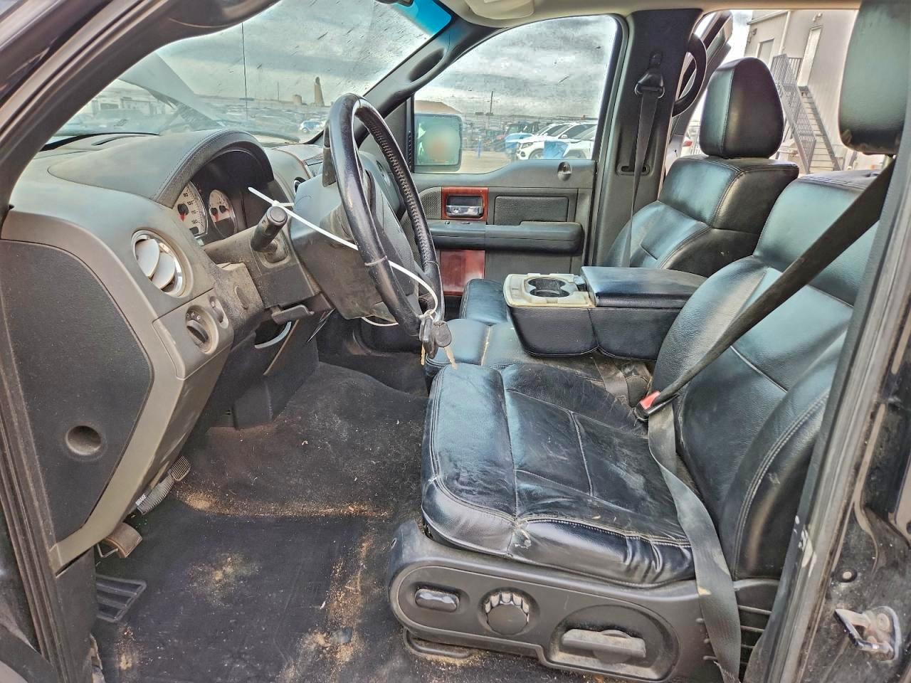 Ford F-150 Supercrew Image 7