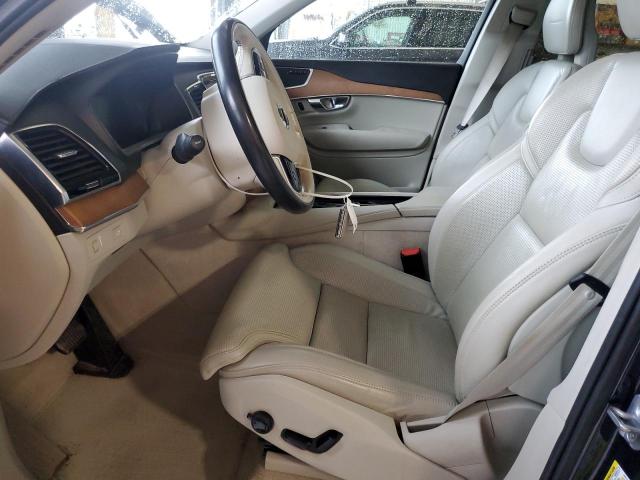 Volvo XC90 T6 Image 3