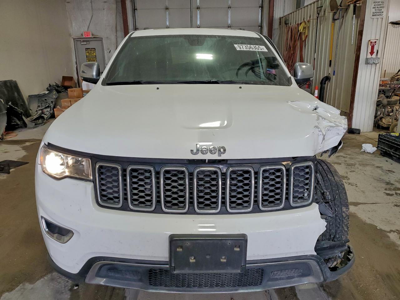 Jeep Grand Cherokee Limited Image 6