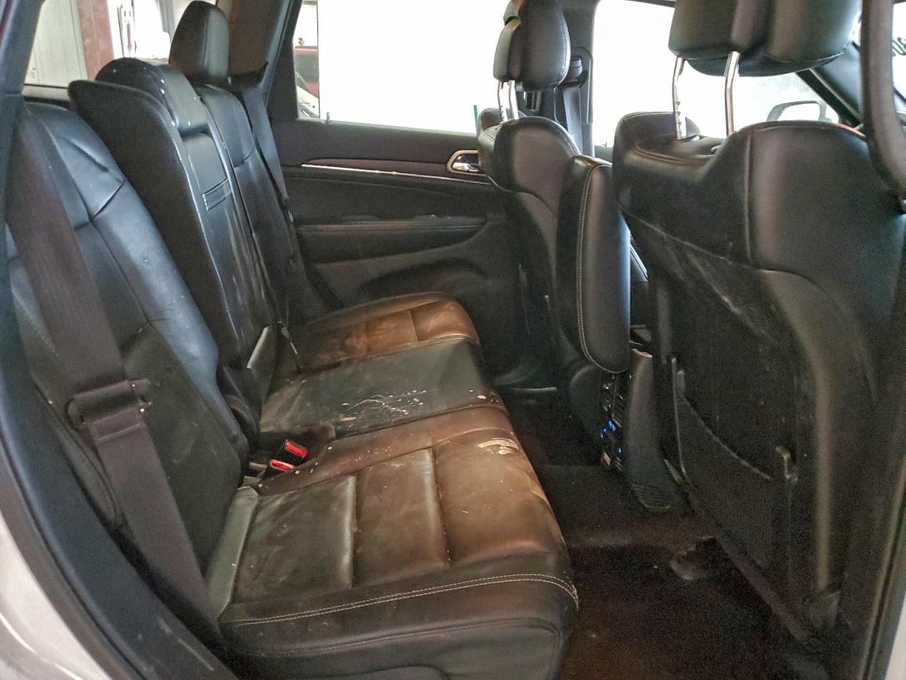 Jeep Grand Cherokee Limited Image 10