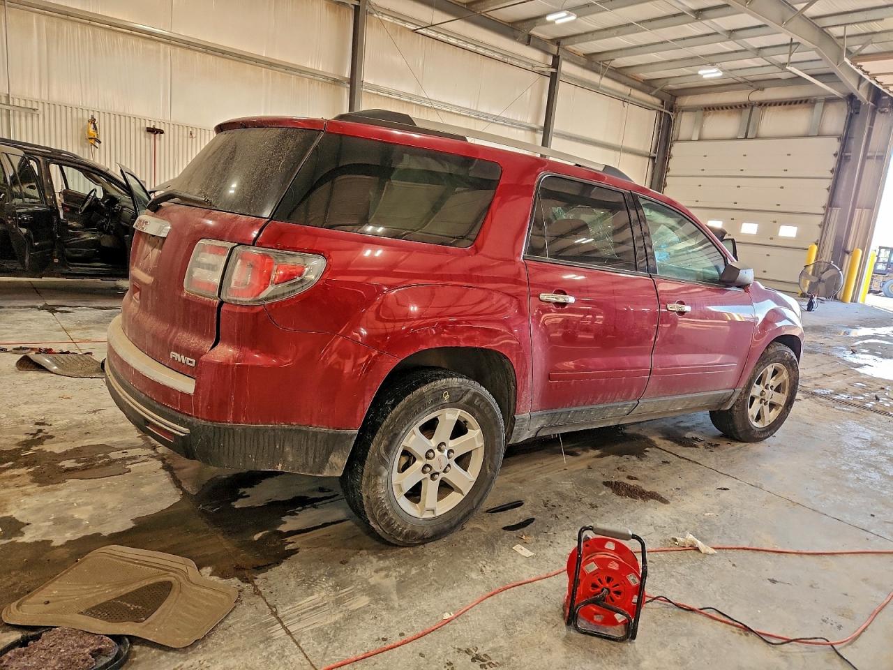 GMC Acadia Sle Image 2