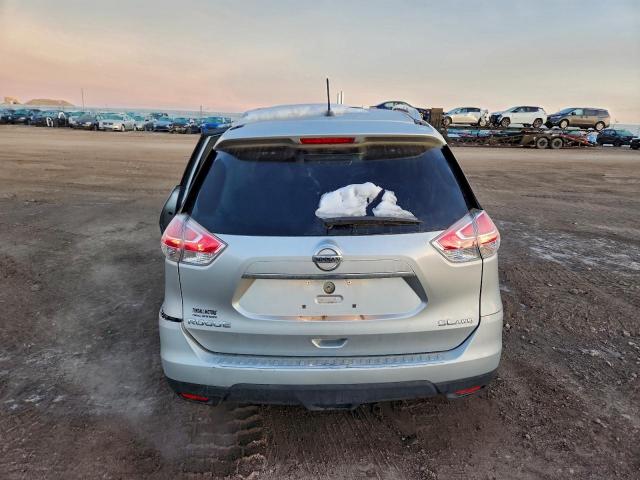 Nissan Rogue S Image 8