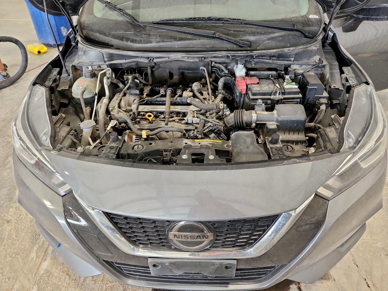 Nissan Versa S Image 7