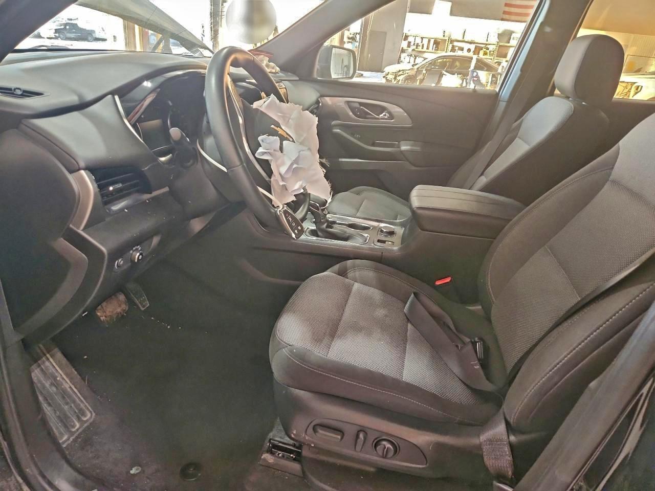 Chevrolet Traverse Lt Image 8