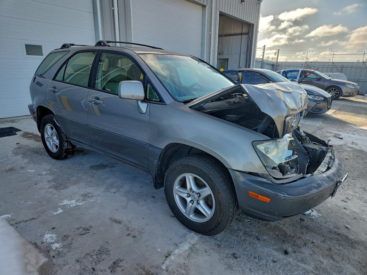 Lexus RX 300 Image 7