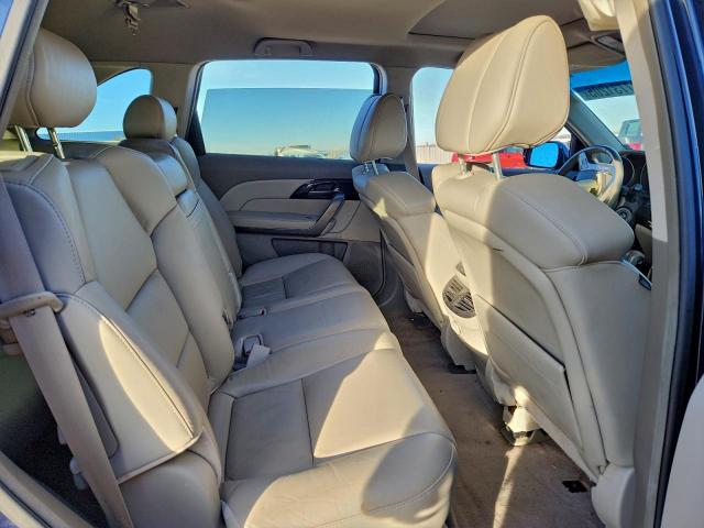 Acura MDX Image 7