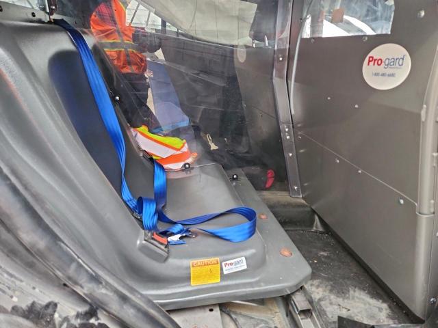 Ford Explorer Police Interceptor Image 12