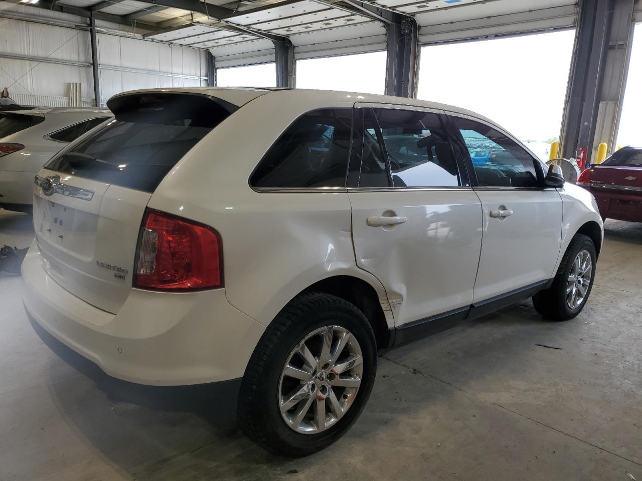 Ford Edge Limited Image 3