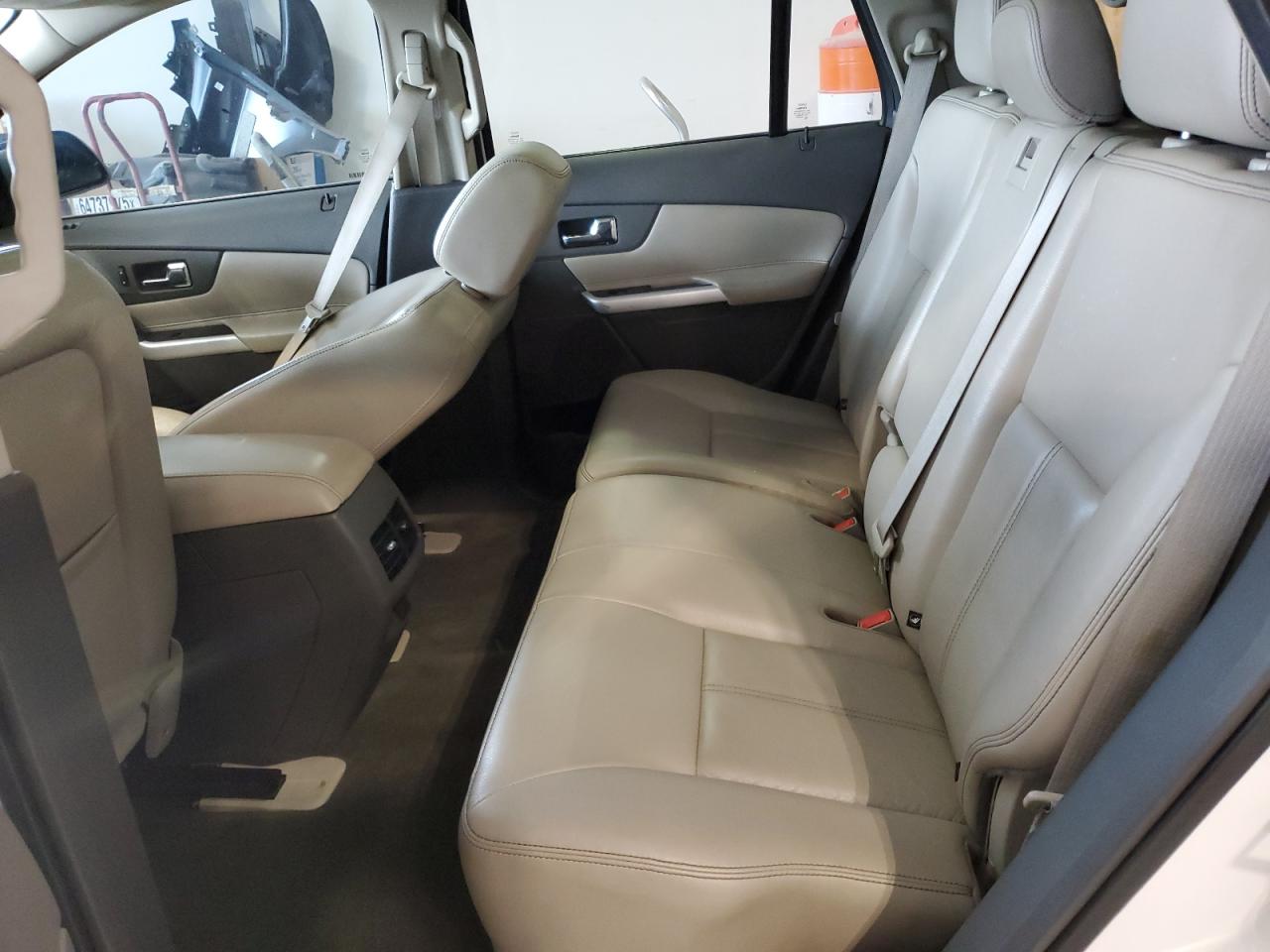 Ford Edge Limited Image 9