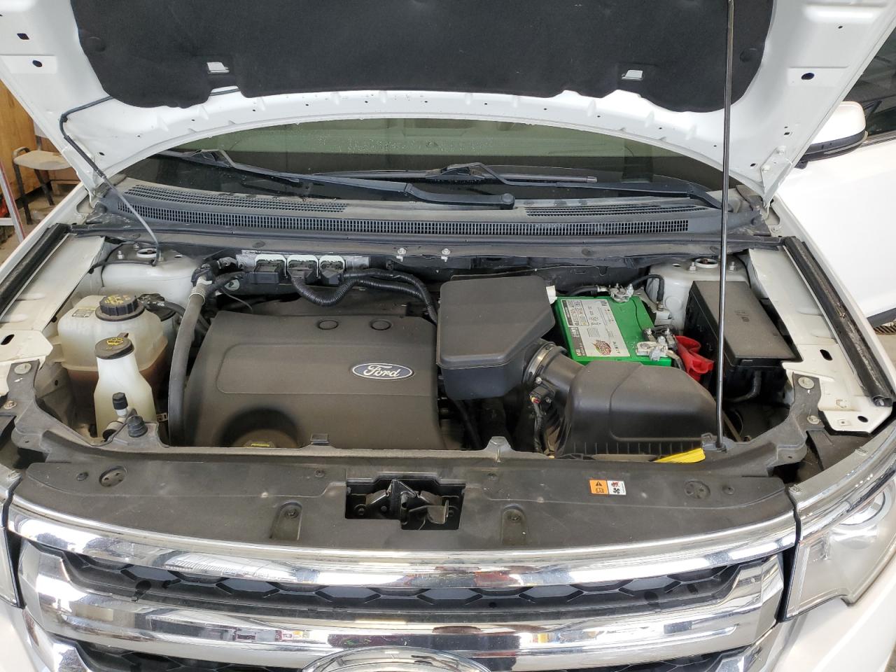 Ford Edge Limited Image 8