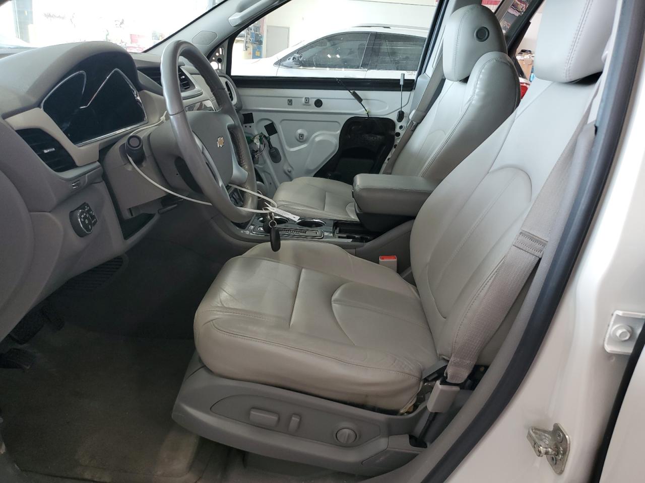 Chevrolet Traverse Lt Image 5