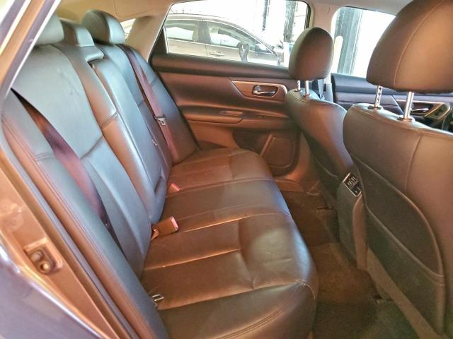 Nissan Altima 2.5 Image 7