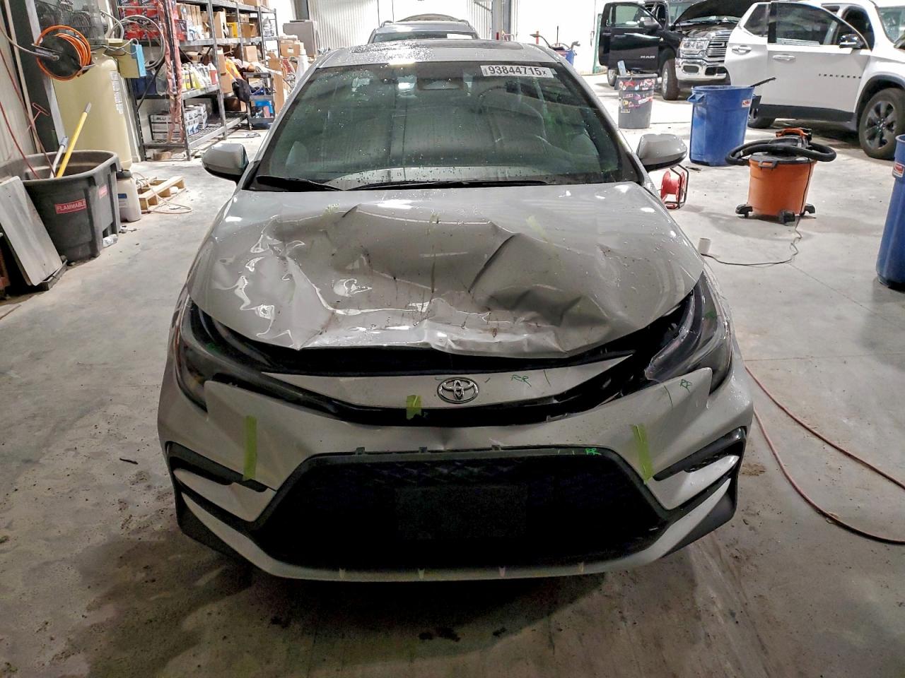 Toyota Corolla Se Image 4