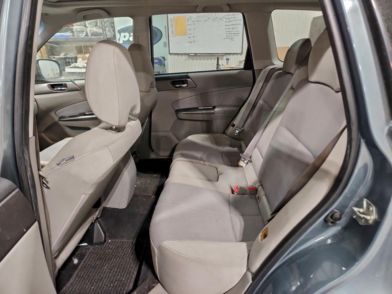 Subaru Forester 2.5x Premium Image 8
