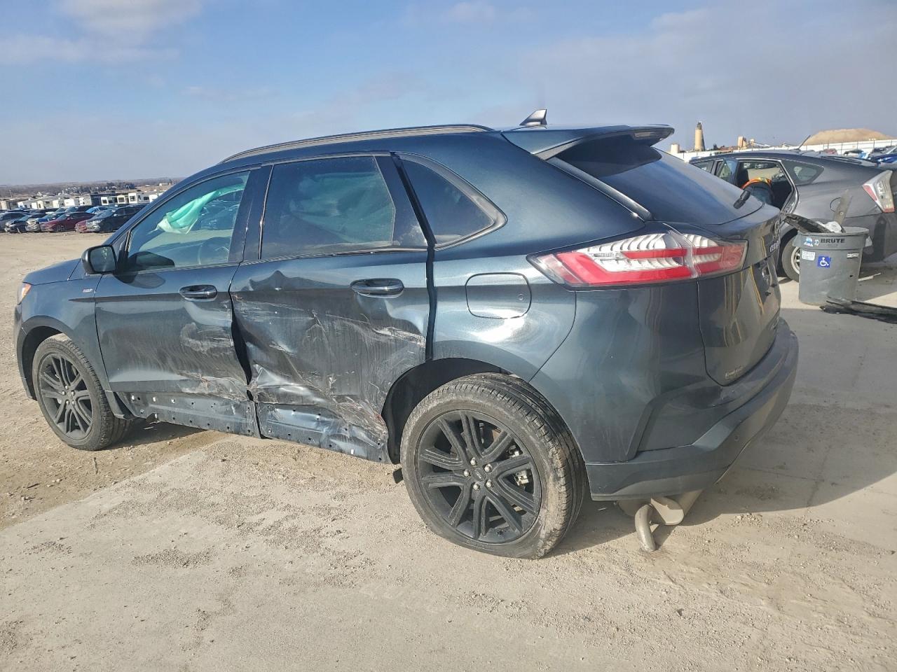 Ford Edge Sel Image 2