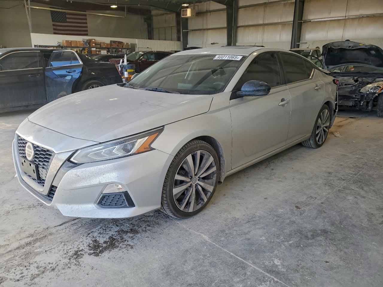 Nissan Altima Sr Image 1