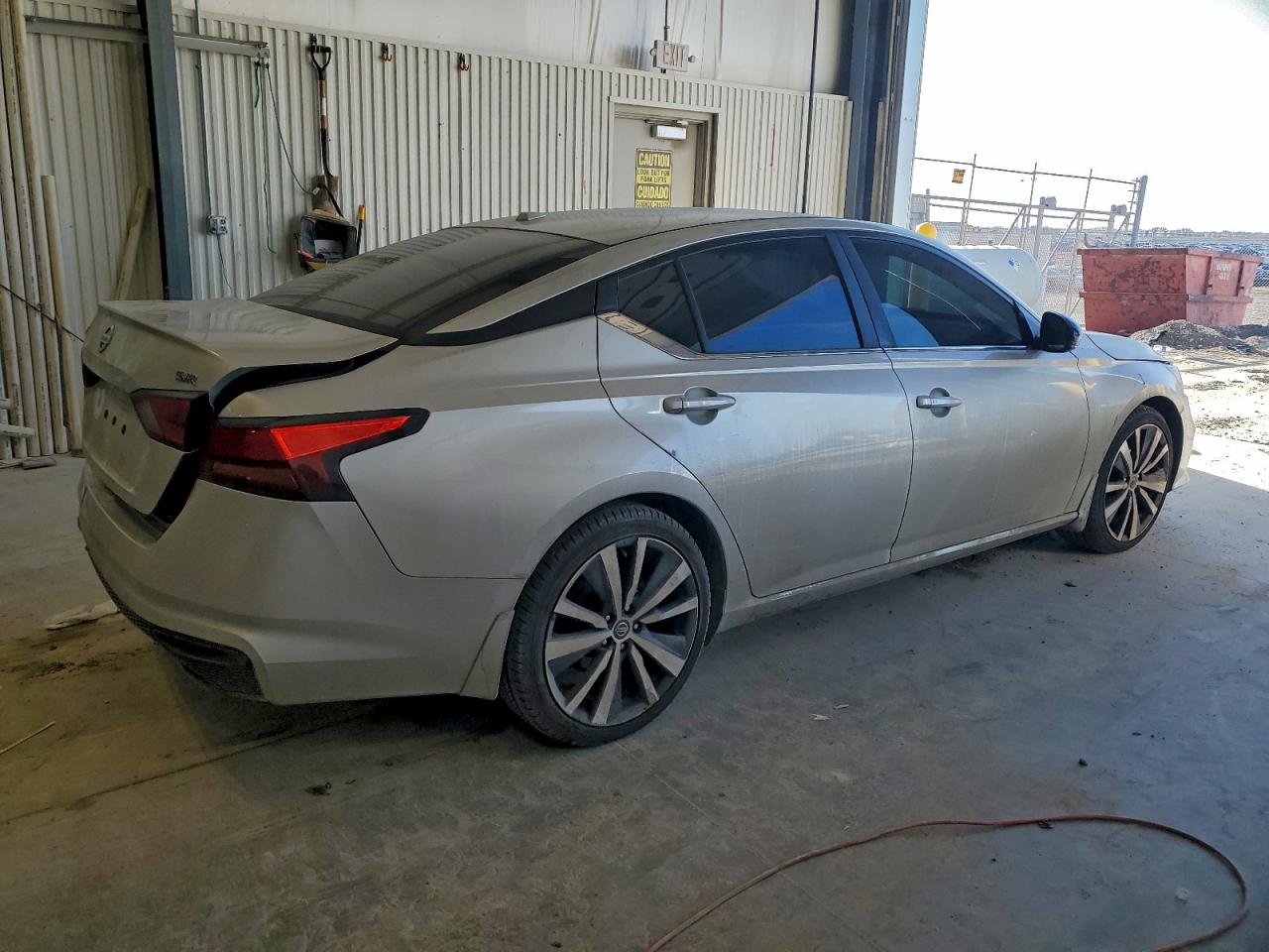 Nissan Altima Sr Image 4