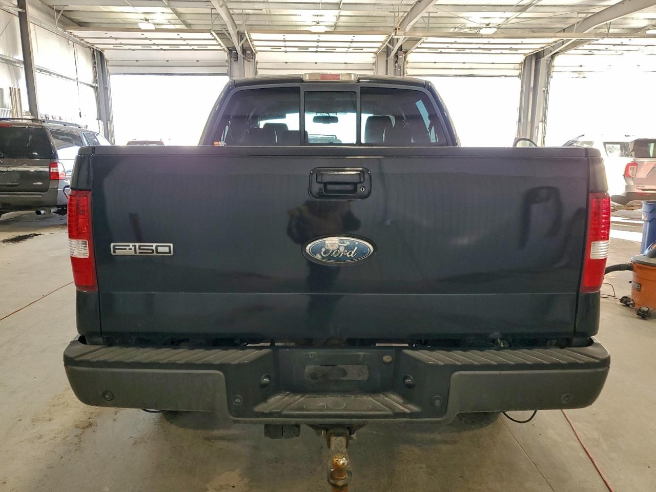 Ford F-150 Supercrew Image 7