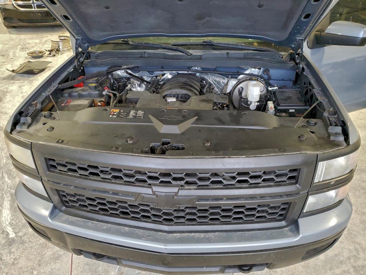 Chevrolet Silverado K1500 Lt Image 11