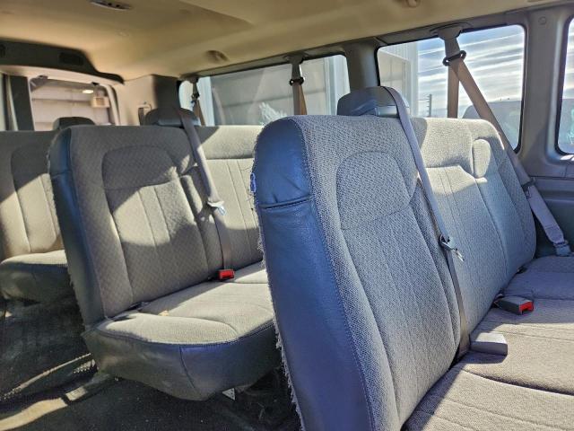 Chevrolet Express Lt Image 7