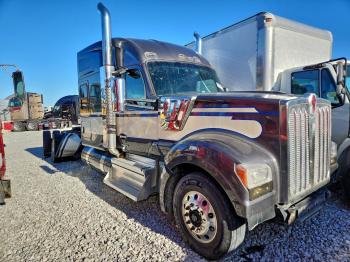  Salvage Kenworth Constructi
