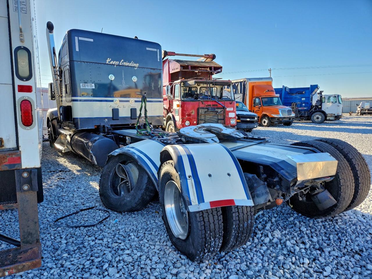 Kenworth Constructi W990 Image 3