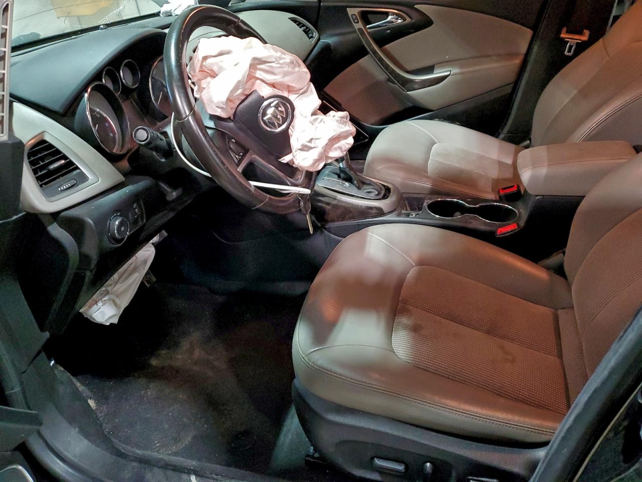 Buick Verano Sport Touring Image 7