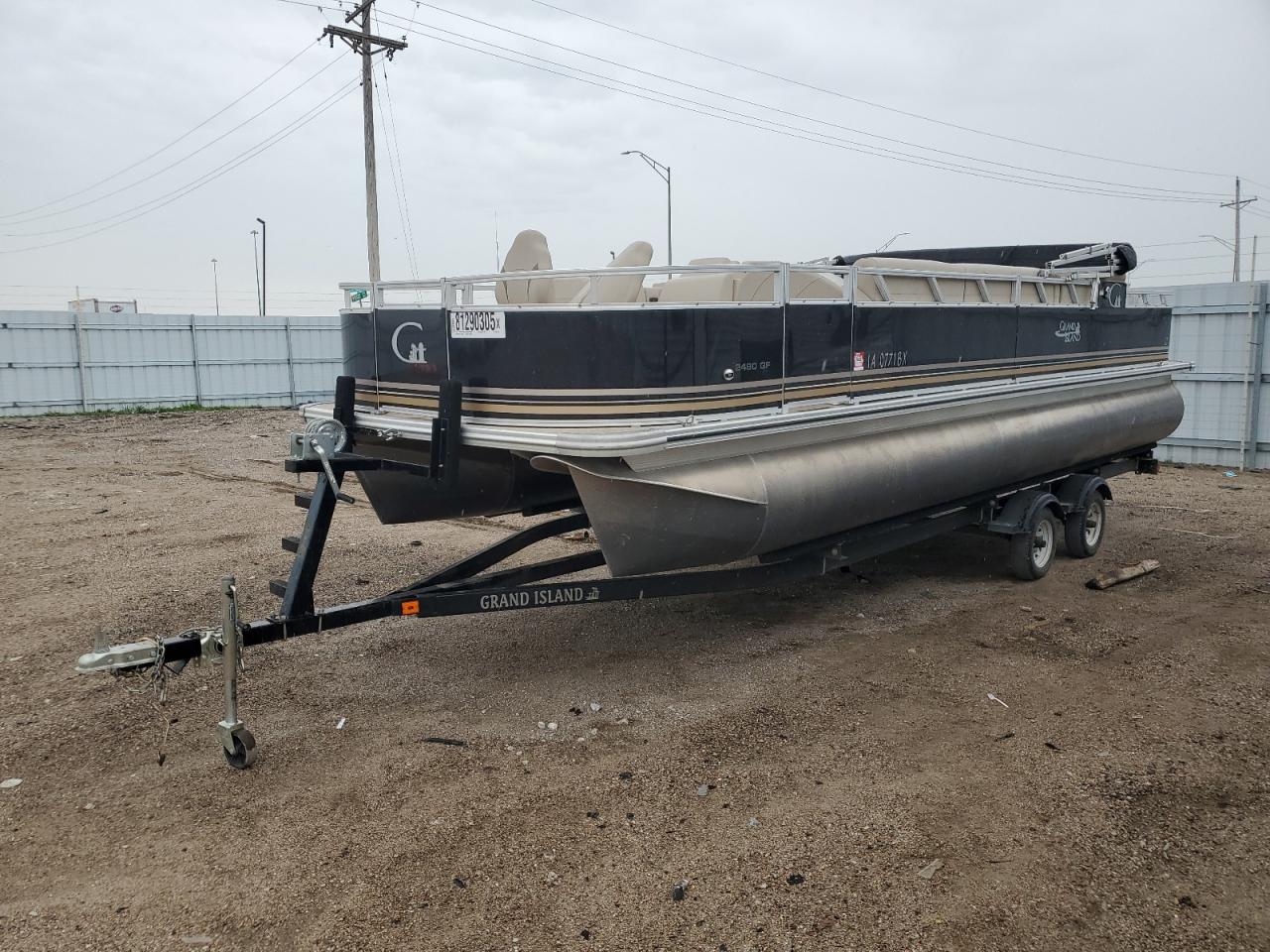 Tahoe Boat W Trl Image 4